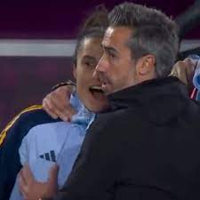Spain manager appears to grab boob of female coach during Women's World Cup  final - Daily Star