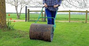 Professionals fix bumpy turf on golf courses by adding thin layers of soil or sand to low areas, and you can do the same thing to your lawn. How To Smooth A Bumpy Lawn Best Home Gear