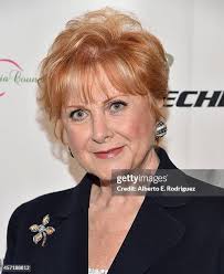 Sue Ross-Chayes, Debra Goodman and Randi Grant attend the Magnolia... News  Photo