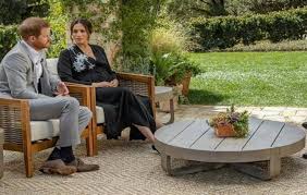 A família real britânica neste domingo (7) se prepara para novas. Entrevista De Meghan E Principe Harry Sera Exibida No Brasil Ofuxico