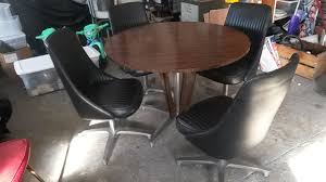 Vintage Mid Century Modern Retro Chromcraft Kitchen Table And Four Swivel Chairs Pick Up Only No Shipping Availa Modern Retro Vintage Furniture Kitchen Table