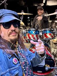 LANCE LOPEZ (@lancelopezguitarist) • Instagram photos and videos