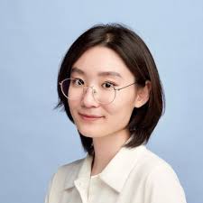 I'm very happy to announce that I graduated from my Masters in Fine Arts  and I will be joining the Elizabeth Foundation for the Arts Project Space  Program as a Program/Gallery Manager |