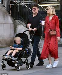 5,805 likes · 7 talking about this. Carey Mulligan Looks Effortlessly Chic In A Frilly Red Dress Daily Mail Online