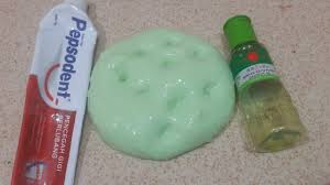 Cara Membuat Slime Dengan Pasta Gigi Dan Minyak Kayu Putih Youtube
