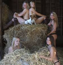 Foxy hunting ladies go 'bareback' for naked calendar with only riding tack  to save their modesty | Daily Mail Online