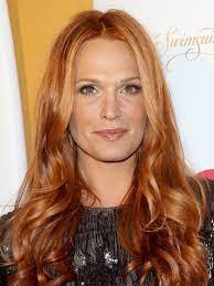 27 Gorgeous Red Hair Color Ideas To Help You Find Your Perfect Shade Olive Skin Hair Pretty Red Hair Red Hair Color
