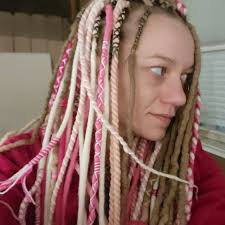 Trenzas de lana de un solo extremo con dos extremos, rastas de merino  senegalesas blancas rubias, vendas rosadas, rosa fuerte, cuentas y plumas