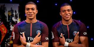 Kylian mbappé scouting report table. Kylian Mbappe A Fait Son Entree Au Musee Grevin