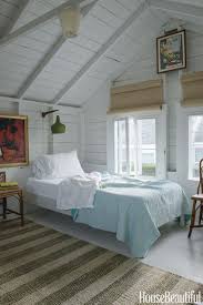 Tranquil Bedroom In A Rustic Nantucket Cottage Come Tour More Nantucket Style Chic Summer Vibes Na Tranquil Bedroom Nantucket Cottage Beach House Interior