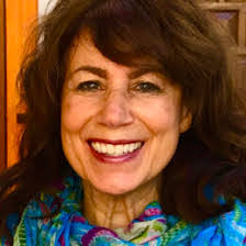 Janette Chapman's Instagram, Twitter & Facebook