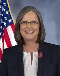 Jennifer Strawn's Instagram, Twitter & Facebook