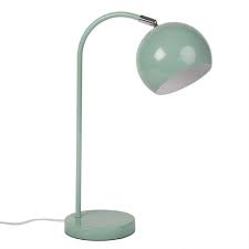 Lampe De Bureau En Metal Vert Huelma Maisons Du Monde Tavoli In Metallo Lampade Da Tavolo Lampade