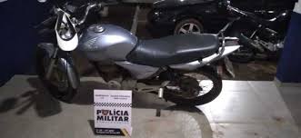 Homem é preso escondendo botijões furtados e usando moto roubada em Tangará  - TANGARÁ EM FOCO