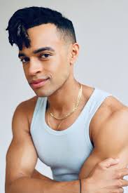 Noah Ricketts's Instagram, Twitter & Facebook