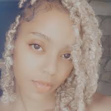 Stream Meggolaa music