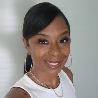 Allison Clay's Instagram, Twitter & Facebook