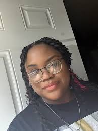 Cute goddess Island twist