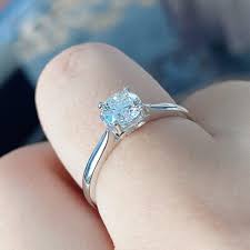 It produces peace of mind and controls mental tension. Who Should Not Wear Diamonds Check This List A Fashion Blog