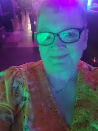 Hello I didn't get tickets to the tour but I went to taylgate