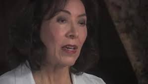 Outliving Your Ovaries: An Endocrinologist Weighs The Risks And Rewards Of  Treating Menopause With Hormone Replacement Therapy Authored by Marina  Johnson MD: Johnson MD, Marina: 9781478329190: Amazon.com: Books