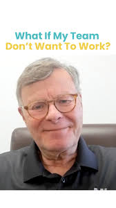 Those little “um's” and “like's” might be doing more damage than you think.  🎤 Expert communications coach Ruth Milligan says we don't catch poor  speaking habits early enough, especially in new managers.
