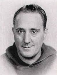 Holy Cross Crusaders men's basketball head coaches