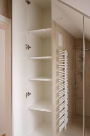Einbauschrank furs badezimmer meine mobelmanufaktur. Ankleide Und Badezimmer Im Dachgeschoss Hammer Margrander Interior