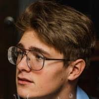 1300+ Profile mit dem Suchbegriff „Dycus“