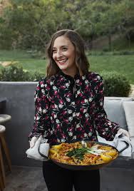 Heat olive oil in a large skillet or paella pan over high heat. Winter Paella Party Plus A Dinner Party Menu What S Gaby Cooking