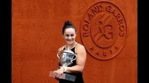 Which players could break through? 2019 Roland Garros Ashleigh Barty Trophy Photoshoot Youtube