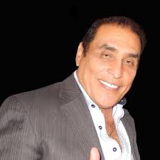 Más que ser nuestro representante en un tiempo, siempre fue un gran amigo y  prácticamente familia. Samuel Zamarron estuvo con la camisa de Montéz bien  puesta en las malas y las buenas.