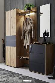 Garderoben eingangsbereich eingangsbereich einrichten windfang kleine häuser dekorieren garderobe modern haus innenräume zuhause dekoration treppe haus haus umbau petit espace : Moderne Garderobe In Kerneiche Massiv Mit Front In Anthrazit Matt Garderobe Modern Einrichtungsstil Haus Innenarchitektur
