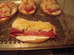 Bure Flande Ou Tartine Paysanne Alsacienne Le Blog De Latoquederebelle Alimentation Idee Recette Tartine