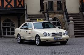 Wer Wird Millionar Das 1 000 000 Kilometer Taxi Mercedes Benz E Klasse W210 Als Echter Dauerrenner Auto Der Woche Mercedes Benz Benz Und Autos