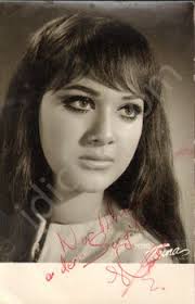 Idicim Com Plaklar Pikaplar Gramofonlar Fotograf Makineleri Turkish Film Turkish Dress Film