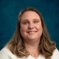 Erin Bidwell's Instagram, Twitter & Facebook