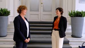 Acv openbare diensten praat met minister van ambtenarenzaken petra de sutter. Petra De Sutter En Tinne Van Der Straeten Aangeduid Als Nieuwe Ministers Groen