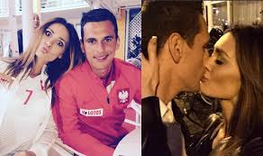 Inter, juventus i everton arkadiusz milik, któremu po tym sezonie wygasa kontrakt z napoli, ma zostać zaproponowany przez klub potencjalnie zainteresowanym. Dziewczyna Arkadiusza Milika Nie Jestem Z Nim Dla Pieniedzy Party Pl