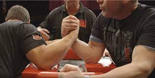 Now, keep the gap between your fist and shoulder as tight as possible. How To Win At Arm Wrestling And Avoid Injury Effectiviology