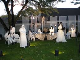 Pin By Jen Glass Urbany On Halloween Scary Halloween Wedding Wedding Display Halloween Wedding
