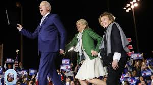 .convention, jill biden talks about her relationship with her husband and why americans should vote for joe during her speech at the 2020 democratic national convention, jill biden talks about her. Joe Biden Seine Frau Jill Beschutzt Ihn Vor Veganismus Aktivistinnen Stern De