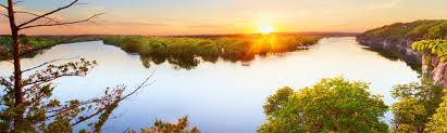 She sees filming sites and learns tv trivia while discovering that the show and the lake in real life are very. Lake Ozark Vacation Rentals House Rentals More Vrbo