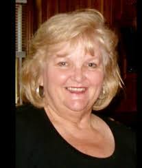 Dana Lusher's Instagram, Twitter & Facebook