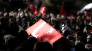 Jandarma'nın kahraman meteler taburu bestler dereler'de terörestlere göz açtırmıyor. Sirnak Ta Catisma 2 Asker Sehit Oldu Guncel