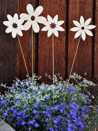 Laubsage Und Dekupiersage Feinschnittkreativ Fur Die Laubsage Und Dekupiersage Kinder Basteln Holz Holzblumen Kostenlose Vorlagen