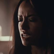 Bonnie Chanting A Spell