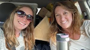 Samantha Bourget's Instagram, Twitter & Facebook