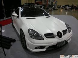Matte White Mercedes Slk Vehicle Customization Shop Vinyl Car Wrap Car Wrap In Toronto Miami Mercedes Slk Mercedes Car