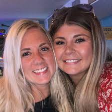 Alanis Esser and Jake Exline's Wedding Website